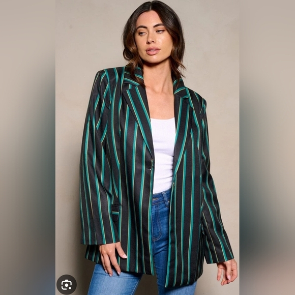 Reveuse Jackets & Blazers - Reveuse NWT Elegant Black and Green Striped Women's Blazer S/M/L/XL